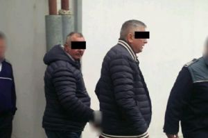 Bucureşteni prinşi cu ţigări de contrabandă