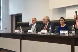 Șefii Organizaţiei Mondiale a Accidentului Vascular Cerebral: „Luaţi exemplu de la români în tratarea AVC-ului!”