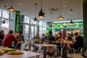 Spartan a deschis un nou restaurant în Suceava, vizavi de Autogară