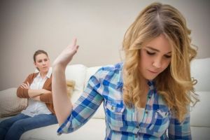 VIDEO Problema copiilor răzvrătiţi – Psihologul Eduard Puiu ne învaţă cum să o rezolvăm (ora 19.00)
