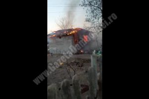 CORBII MARI: Pompierii au găsit corpul bebeluşului carbonizat