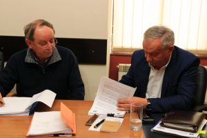 Fără contestaţii: S-au semnat contractele pentru construcţia Drumului Apuseni, în valoare de peste 22 milioane euro