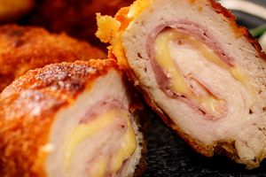 CORDON BLEU DE PUI LA CUPTOR