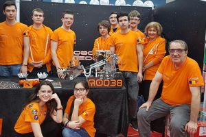 RobotX Hunedoara, în finala FTC de la Bucureşti
