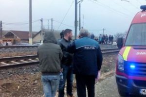 Tragedie pe calea ferată. Trenul a lovit mortal în gară