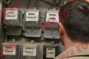 De la 1 martie se scumpeşte curentul electric. Dar nu pentru populaţie