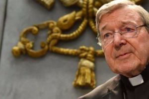 Cardinal George Pell a fost găsit vinovat de pedofilie de tribunalul din Australia. Breaking news