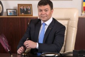Rectorul Universităţii din Timişoara prevesteşte CRAHUL FINANCIAR