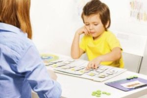 Copiii care împlinesc 6 ani după 1 septembrie 2019 pot fi înscrişi la pregătitoare numai după evaluarea psihosomatică. Unde şi în ce condiţii poate fi făcută aceasta
