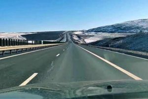 FOTO, VIDEO| Autostrada A3, între Nădăşelu şi Câmpia Turzii: “Unele dintre cele spectaculoase imagini de pe autostrăzile româneşti”