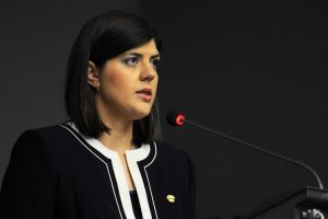 Laura Codruţa Kovesi pe primul loc la primul vot pentru şefia Parchetului European