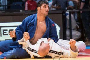 Trei medalii pentru judoka deveni la Naţionalele de la Craiova