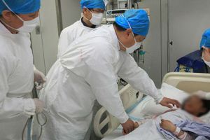 Un nou deces cauzat de gripa porcină în judeţ