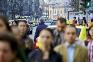 Veşti proaste pentru români! Se dau amenzi uriaşe. Obiceiul deja întâlnit pe străzi va fi taxat scump. Eşti dispus să scoţi 5.000 de lei din buzunar?