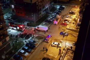 Un bloc a fost evacuat din cauza unei acumulări de gaze