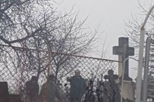 Șeful de echipă de la Minprest, care şi-a făcut subordonaţii gropari în Cimitirul din Roşiuţa, sancţionat la salariu!