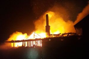Incendiu la Rusu Bârgăului (FOTO)