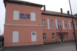 Joi, 28 februarie: Ziua porţilor deschise la Școala „Avram Iancu” din Alba Iulia