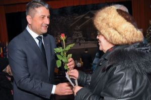 Festivitate de premiere a seniorilor din Constanta. Printre acestia si un barbat care a implinit 100 de ani 