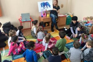 1400 de copii din judeţul Harghita vor primi Prima Carte pentru acasă