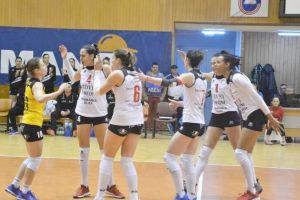 FOTO-VIDEO: Volei Alba Blaj, meci de senzaţie la Bacău! Echipa din “Mica Romă”, aproape de a doua finală europeană consecutivă