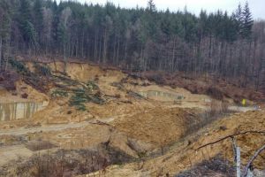 DN 76 între Criştioru de Jos şi Vârfuri, afectat de alunecări de teren, a fost declarat  „zonă calamitată” şi va fi refăcut din fondul de rezervă al Guvernului