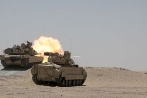 Militari americani, tancuri, blindate şi elicoptere militare vor ajunge la Bucureşti