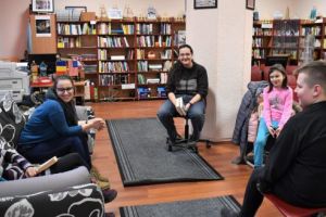 Our Readers’ Readings Club te provoacă la discuţii