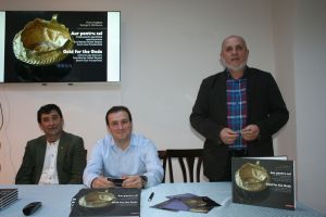 Cel mai vechi recipient de aur produs în bazinul carpatic, descoperit şi expus la Bistriţa (FOTO)