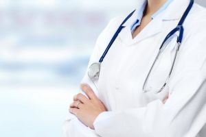 Medic „audiat”, comisie  contestată. Șef de secţie: „Am aşteptat să ne decidă alţii soarta”