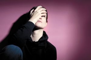 Femeile care lucrează ore suplimentare, risc mai mare să sufere de depresie