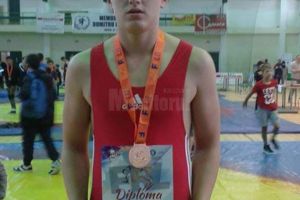 Patru sportivi de la Suceava şi Rădăuţi au câştigat medalii la un puternic turneu ...