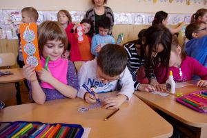„Ziua porţilor deschise”, pentru părinţi şi viitori elevi de clasă pregătitoare