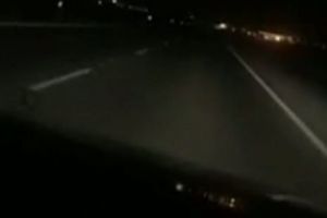 Tragedie transmisă live. Moartea pândeşte la sens giratoriu