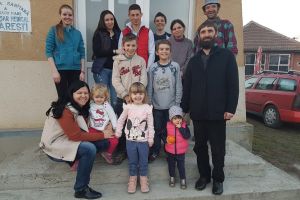 Gest onorabil. Pompierii au adunat 8.500 de lei pentru familia din Tătăreşti