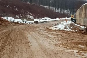 Protest al bihorenilor exasperaţi de starea proastă a DN 76: „Dezvoltarea zonei Beiuş – Ştei, frânată de autorităţi”