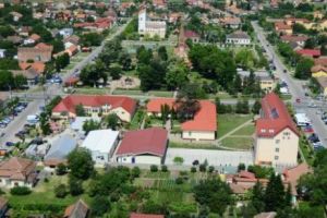 Cinci comune din România unde se trăieşte mai bine decât în Occident. Maşini de sute de mii de euro, case în stil scandinav şi internet pe uliţe
