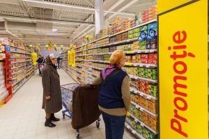 Controale la sânge în Hypermarketuri! Amenzi uriaşe pentru etichetele mincinoase