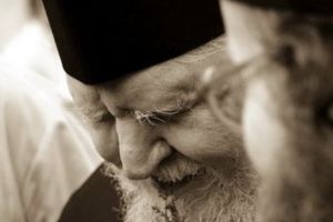 90 de ani cu Părintele Teofil Părăian, dimpreună. 80 pe pământ şi 10 ani din Ceruri, Bucuria pruncului- Bătrân Monah străbate timpul!