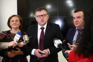 Ministrul Muncii despre banii asistenţilor personali: Dacă sunt probleme intervine bugetul de stat
