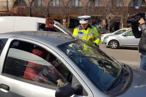 Și poliţiştii recidivează! O nouă acţune de 1 martie, dedicată şoferiţelor