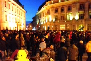 Un nou protest de stradă în weekend la Sibiu – „Abrogaţi – şi apoi plecaţi!”