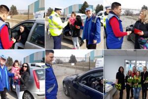 FOTO: Mărţişoare – simbol al purităţii, dăruite femeilor de reprezentanţii RAR Alba