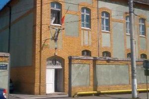 Protest cu banderole albe pe braţ la Judecătoria Aiud, timp de două săptămâni, împotriva Ordonanţei 7