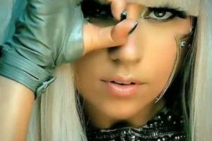 Iubita lui Bradley Cooper i-a pus gând rău lui Lady Gaga