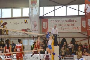FOTO: Volei Alba Blaj – CSM Lugoj 3-0 | La primul meci al anului în Sala “Timotei Cipariu”, victorie lejeră de Mărţişor