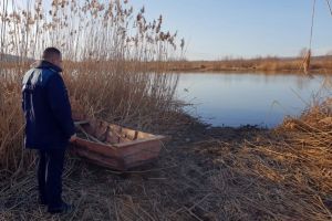 Poliţiştii băcăuani au acţionat pentru prevenirea şi combaterea braconajului piscicol