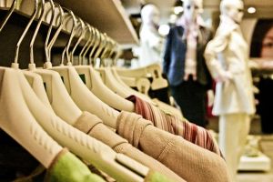 Cunoscuta companie GAP anunţă închiderea a peste 200 de magazine şi despărţirea de Old Navy