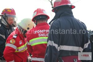 Accident rutier grav in judetul Vaslui. Un autoturism s-a rasturnat. Sunt doua victime