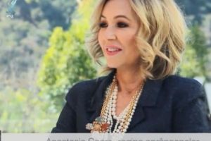Românca de la Hollywood a rupt topurile bogătaşilor. Țiriac, mult în urmă. Cine este frumoasa blondă